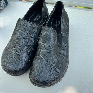 Springstep nursing/work shoes